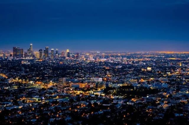 Ile kosztuje mieszkanie w Los Angeles? Ceny wynajmu i zakupu 2023