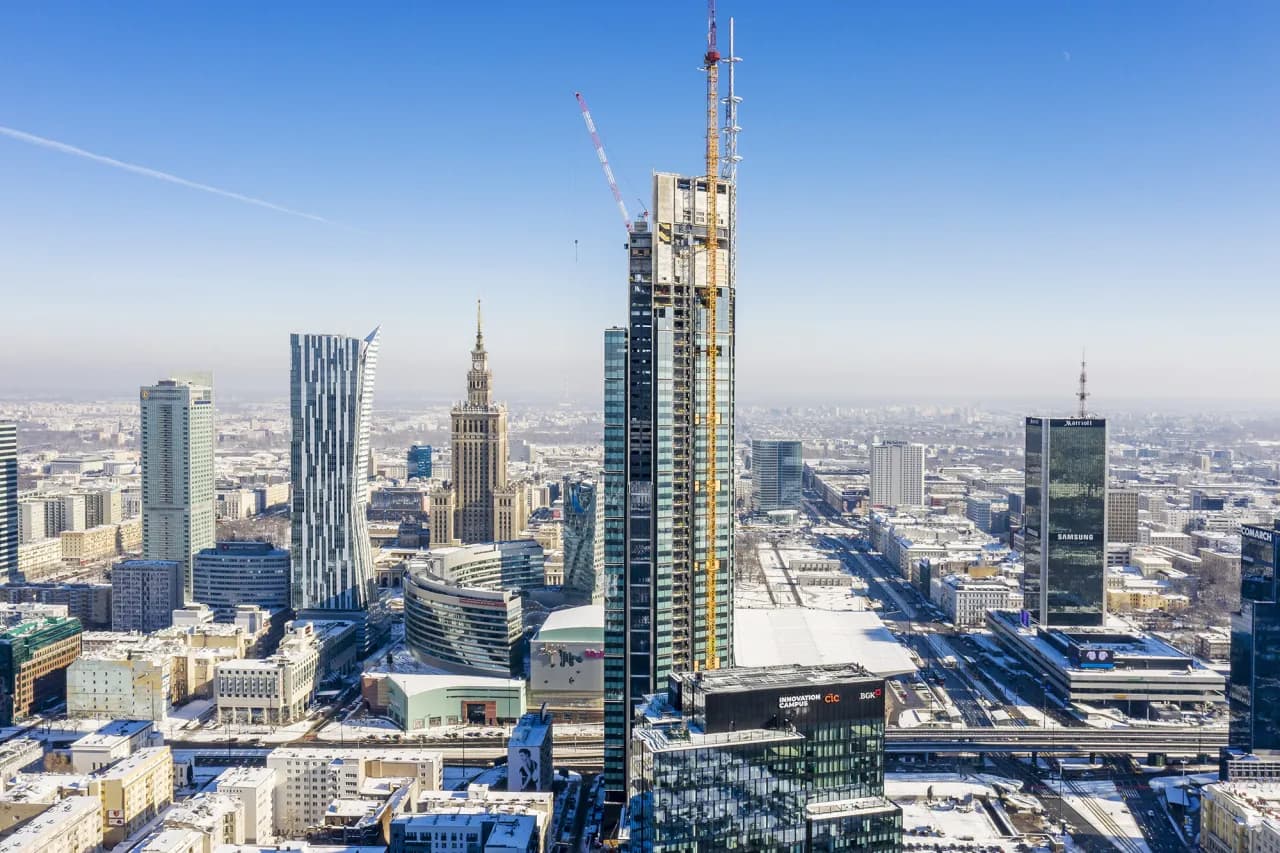 Najwyższy budynek w Warszawie – Varso Tower i jego niezwykłe cechy