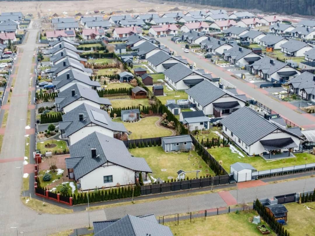 Jak zostać deweloperem i uniknąć najczęstszych błędów w branży